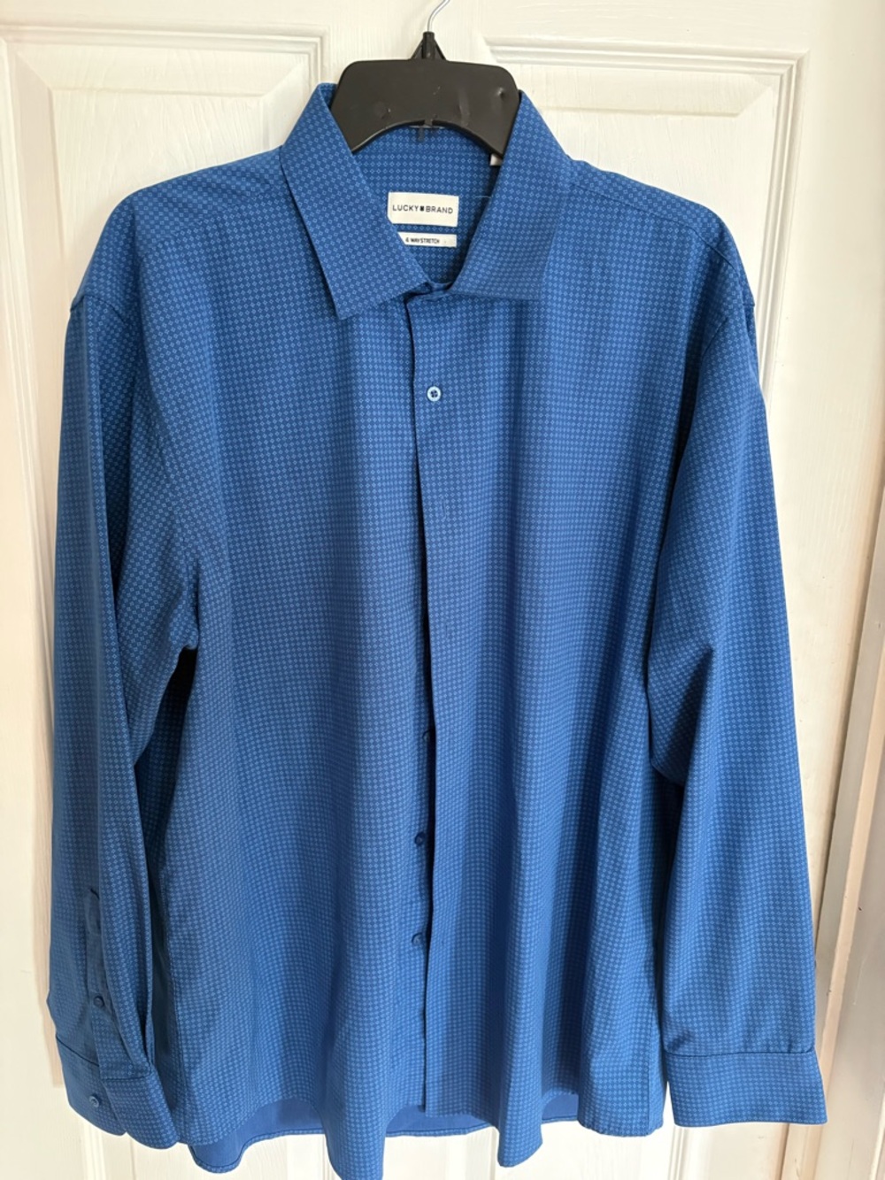 Lucky Brand Men's Dark Blue Micro-Pattern Button-Up Shirt
